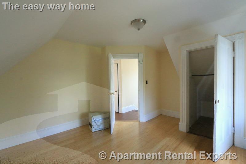 1102 Broadway, Teele Square