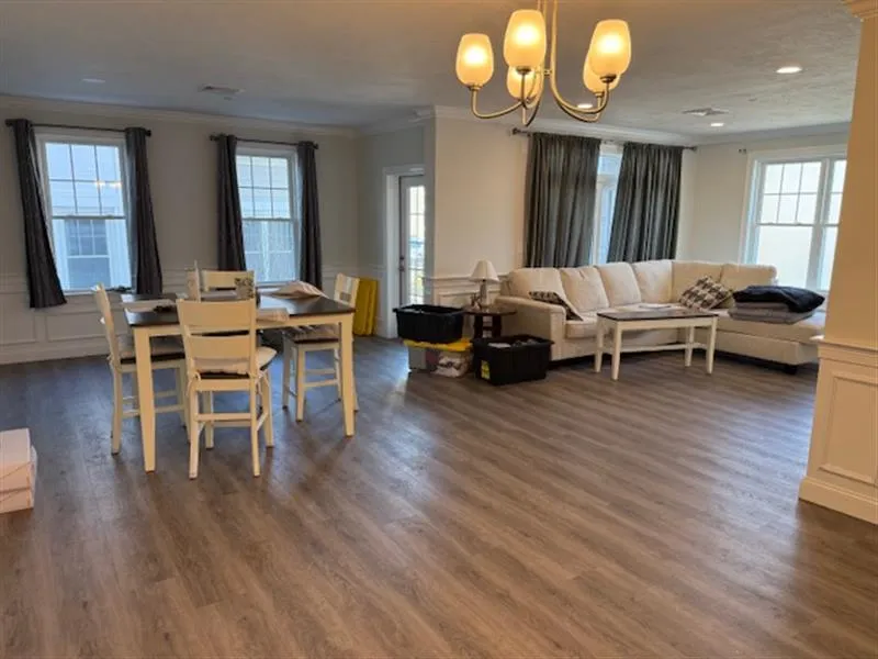 320 Middlesex Ave, Medford