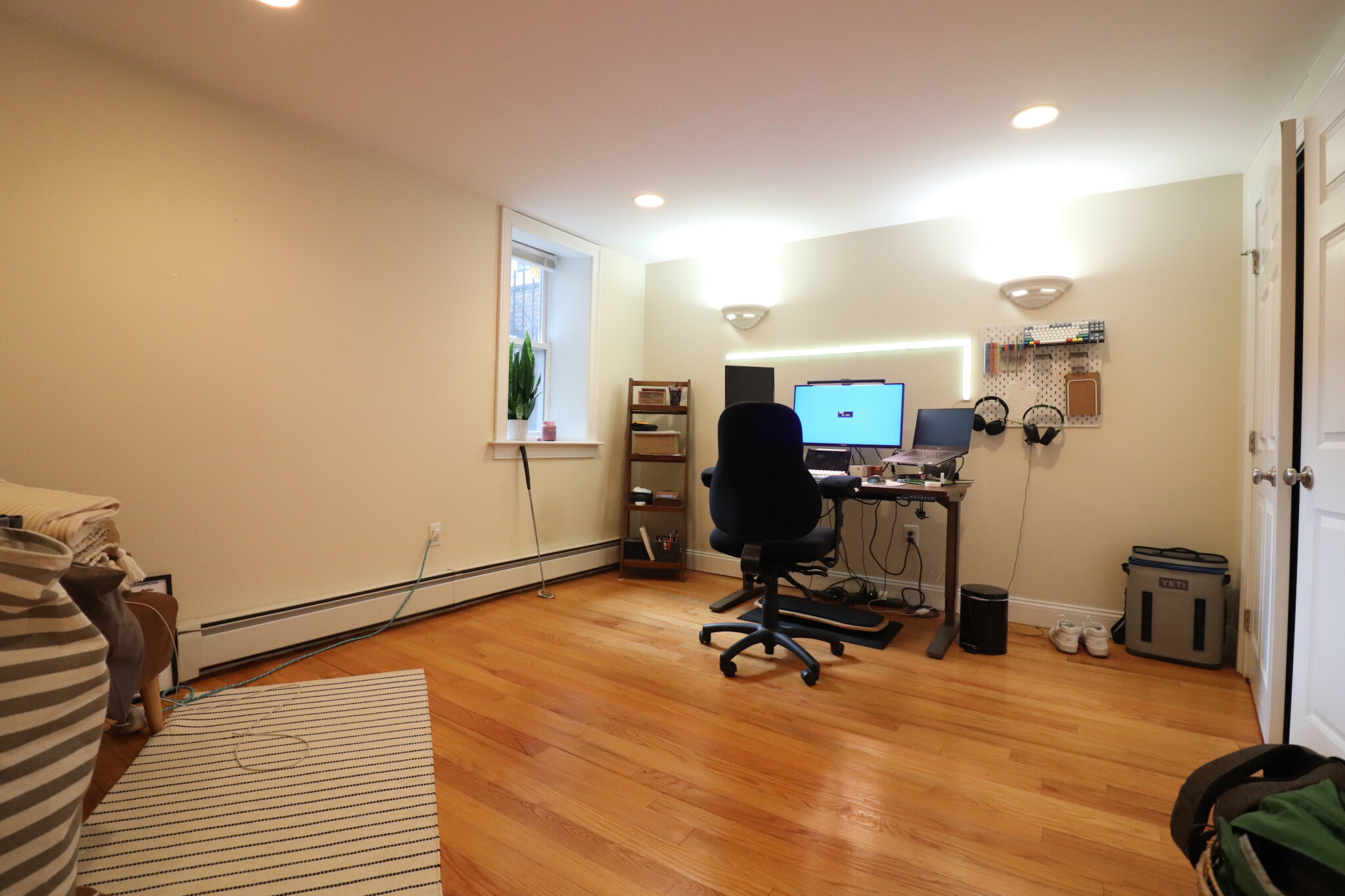 2 bed, 1 bath apartment for rent at 1288 Commonwealth Ave Unit A, Allston — photo 9 of 12