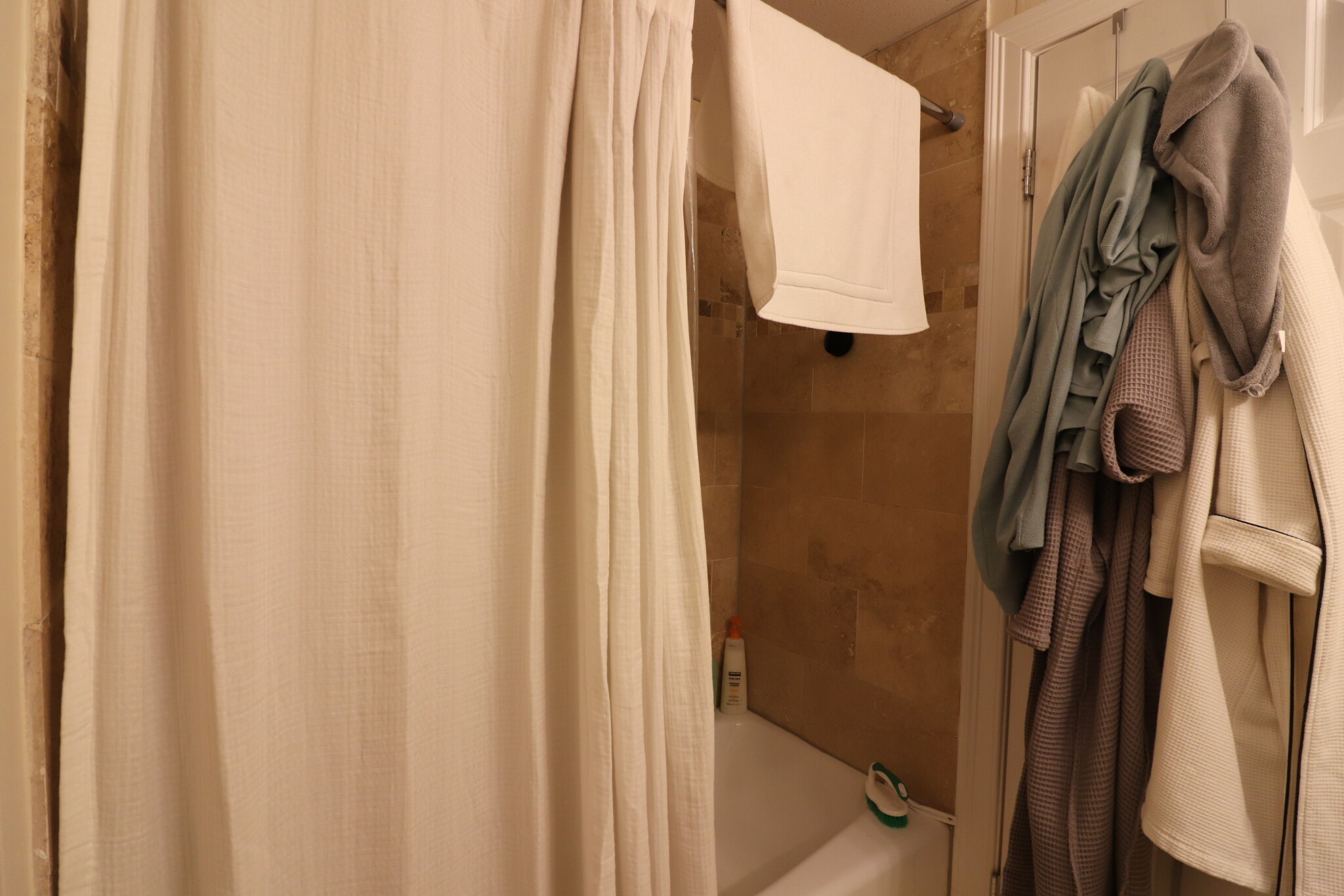2 bed, 1 bath apartment for rent at 1288 Commonwealth Ave Unit A, Allston — photo 12 of 12