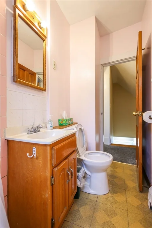 12 Nelson St , Ma 02169, Quincy