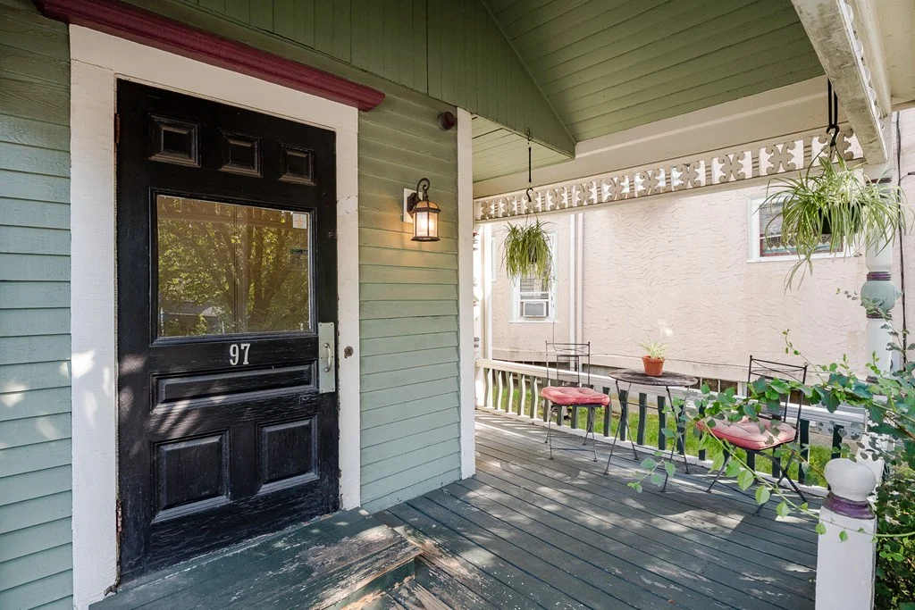 97 College Ave, Powder House Square