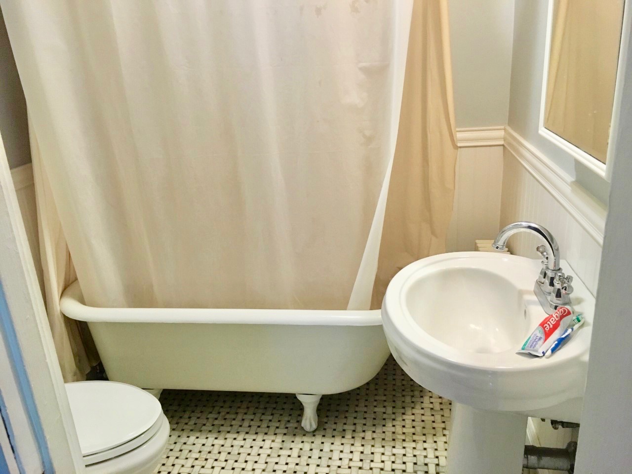 3 bed, 2 bath apartment for rent at 129 Durnell Ave Unit 2, Roslindale — photo 16 of 17