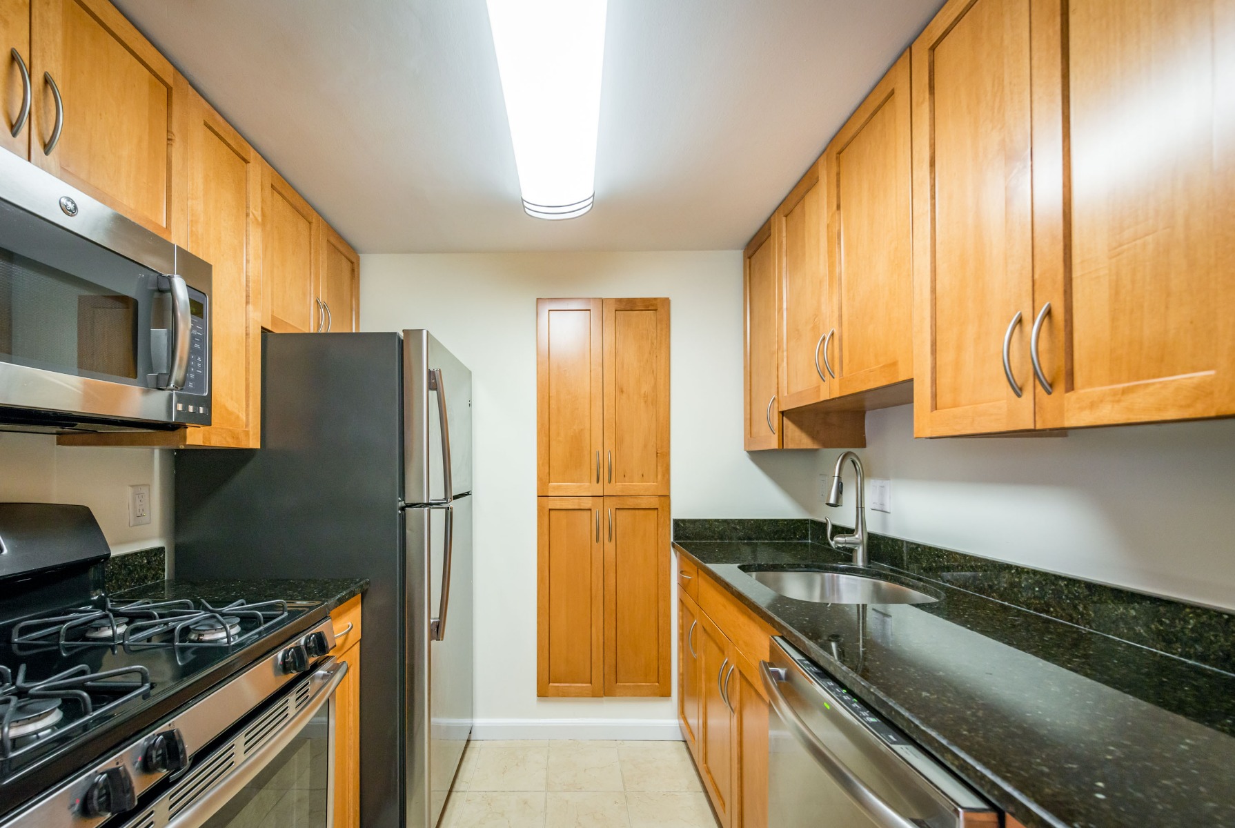 2 bed, 1.5 bath apartment for rent at 129 Independence Dr Unit 1, Chestnut Hill — photo 1 of 4
