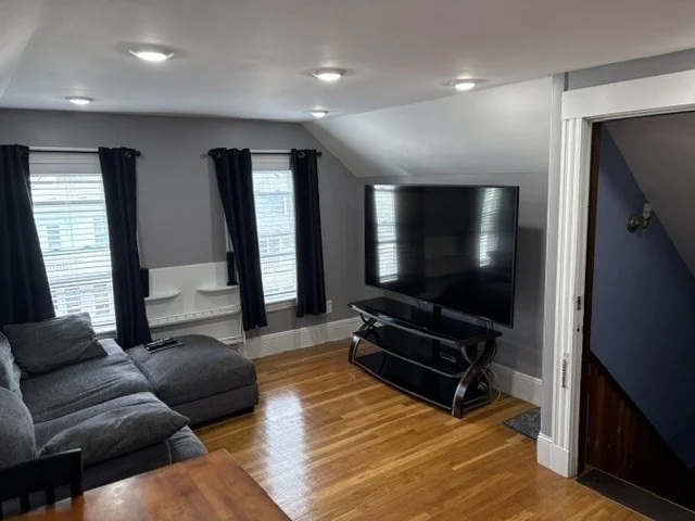 71 Hewlett St, Roslindale