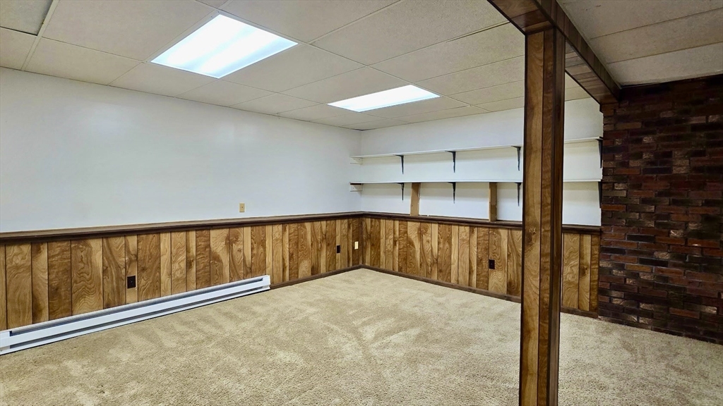 3 Concord Rd, Shrewsbury