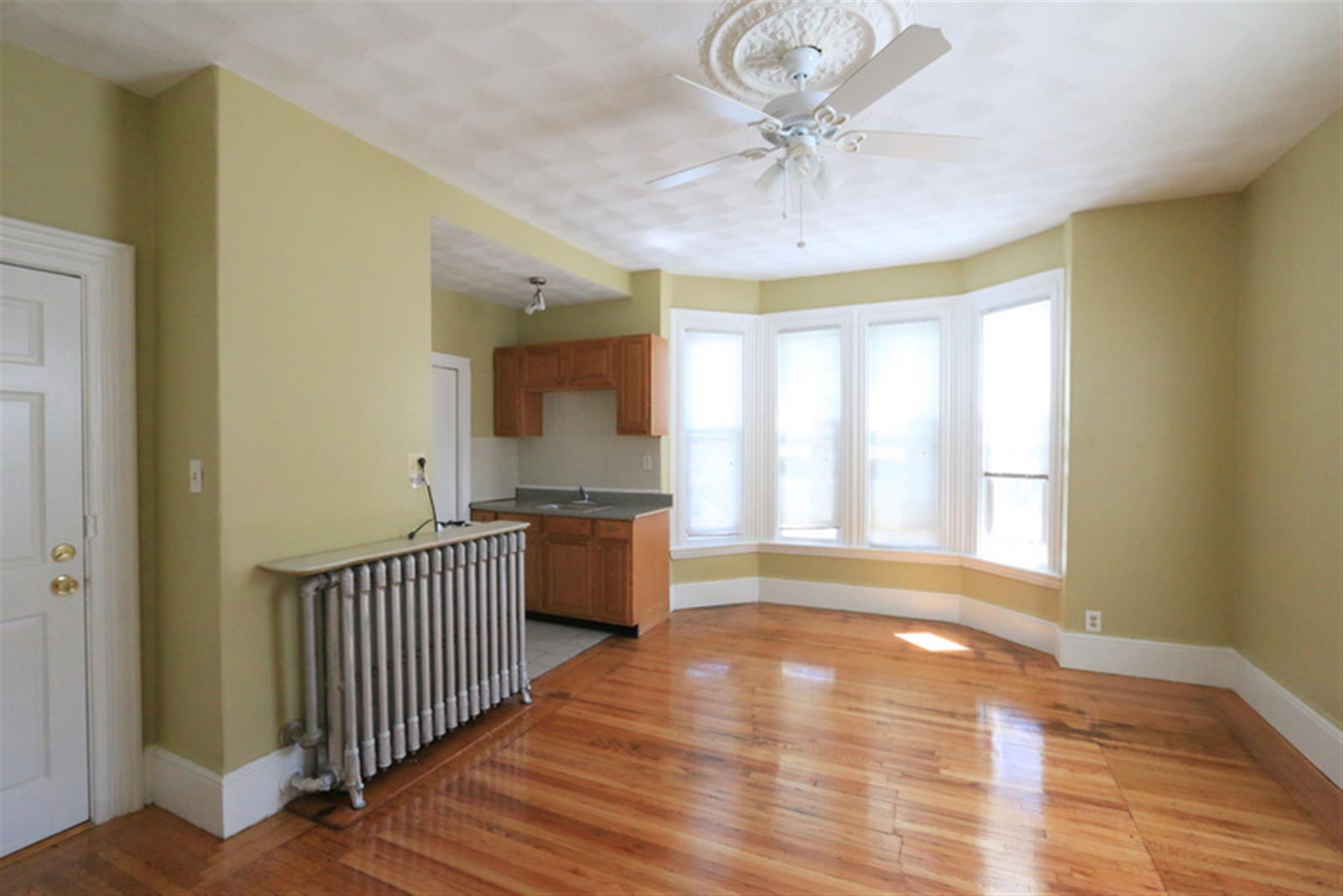 1 bed, 1 bath apartment for rent at 58 Vinal Ave Unit 2, Prospect Hill — photo 3 of 14