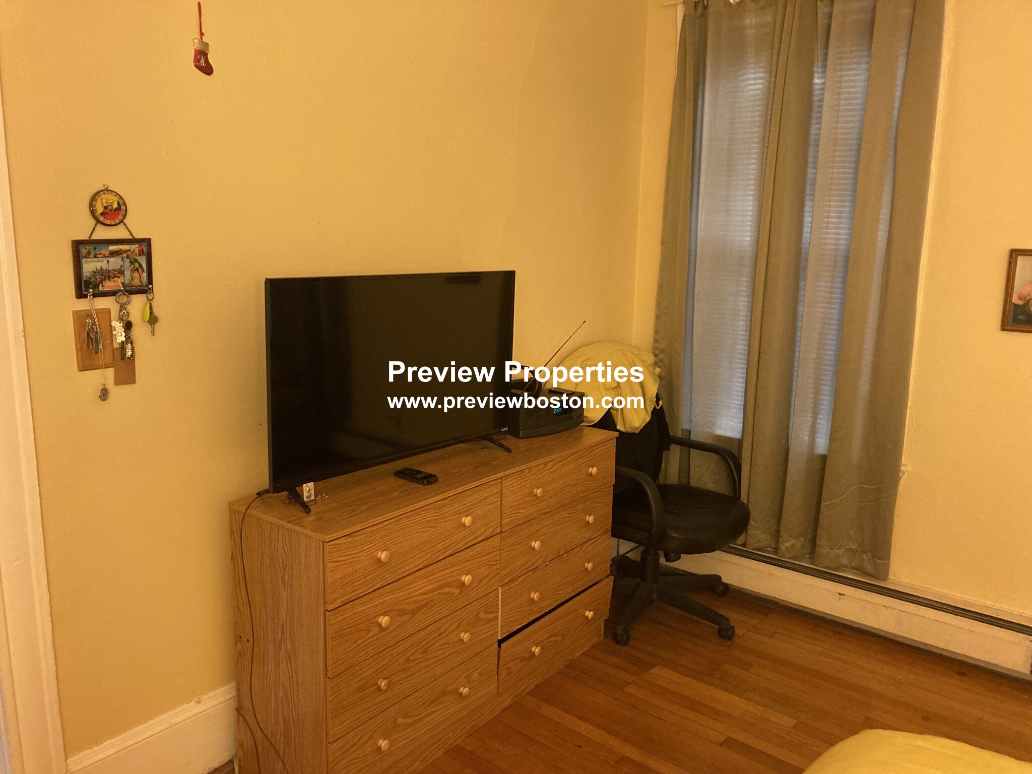 1734 Commonwealth Ave, Brighton