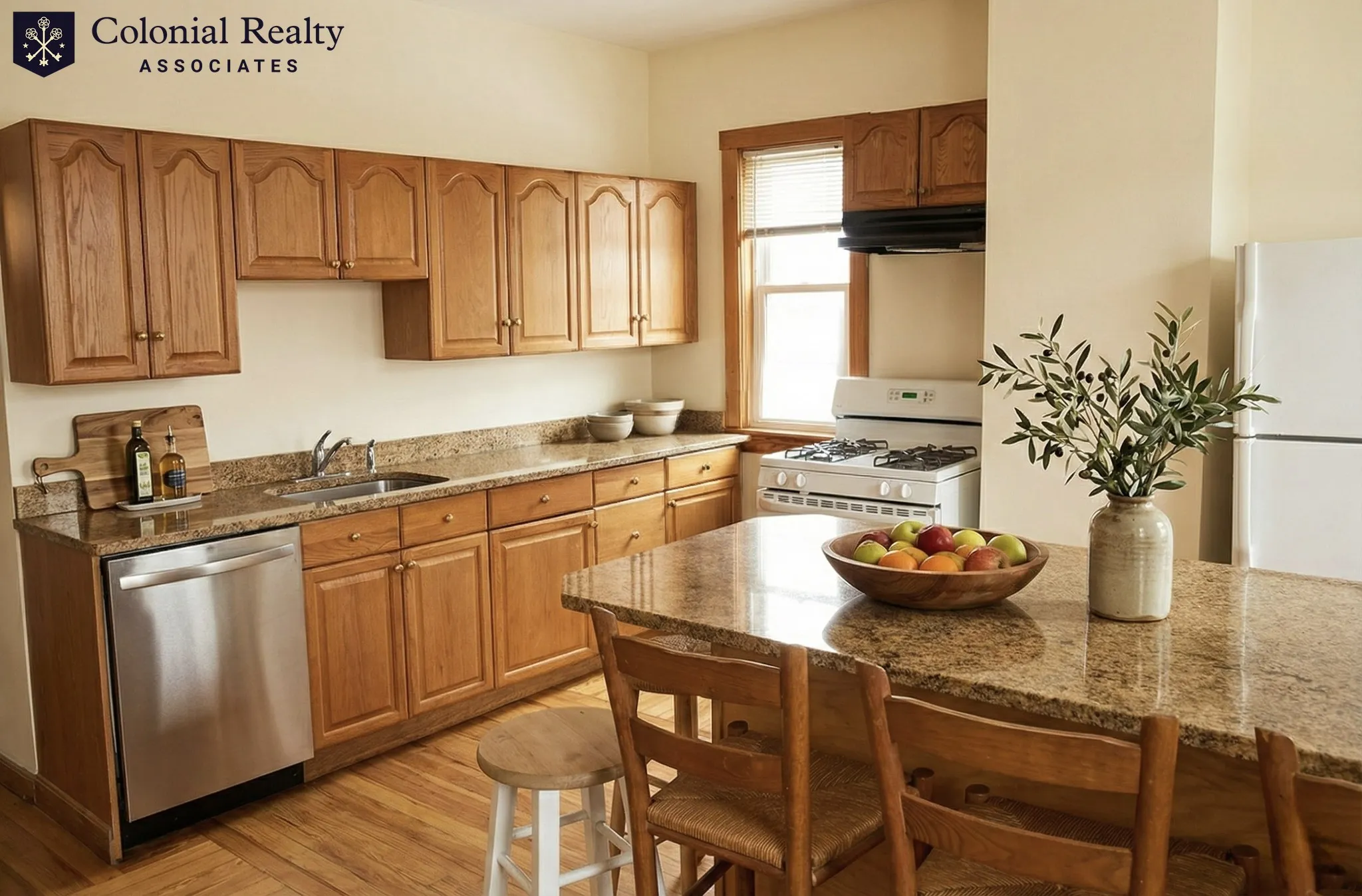 346 Faneuil St, Oak Square