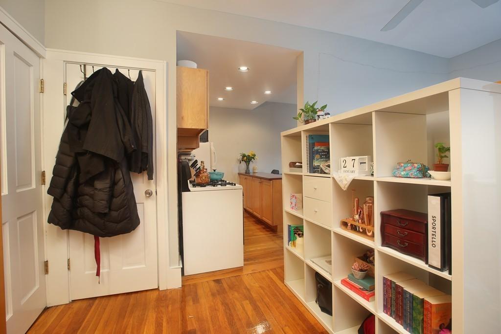 1 bed, 1 bath apartment for rent at 12 Isabella Unit 5, Back Bay — photo 6 of 7