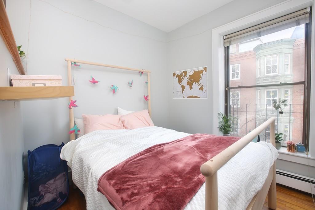 1 bed, 1 bath apartment for rent at 12 Isabella Unit 5, Back Bay — photo 3 of 7