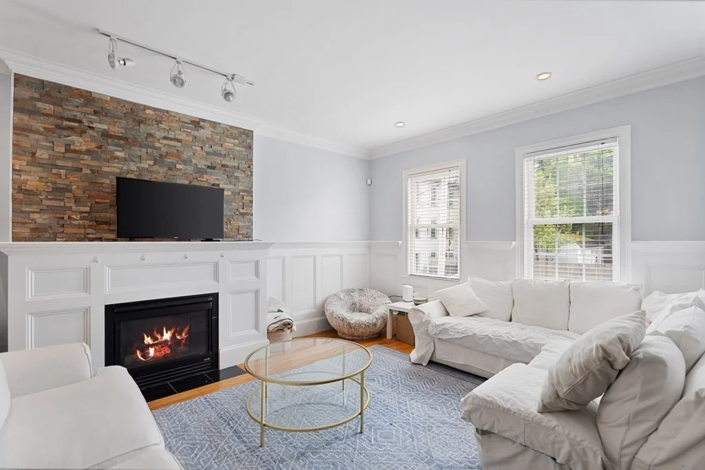 72 Baxter St, South Boston