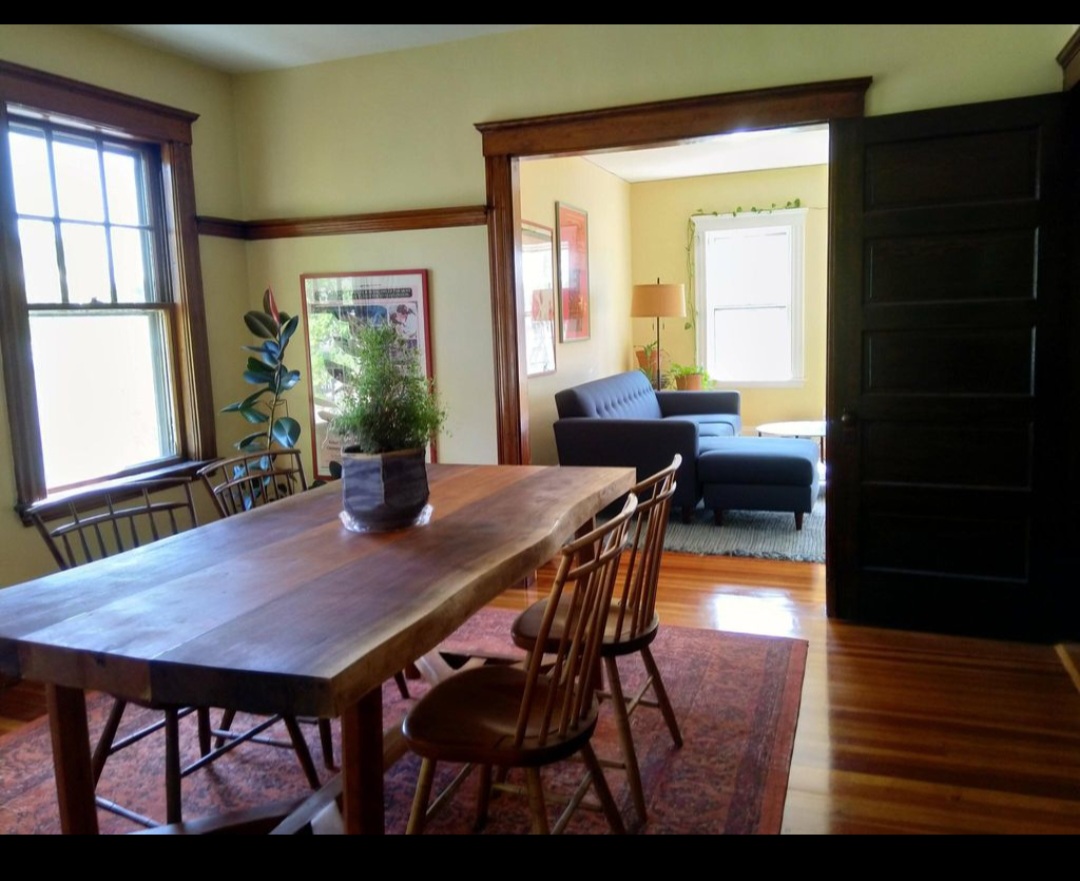 19 Edward Sullivan Rd, Strawberry Hill