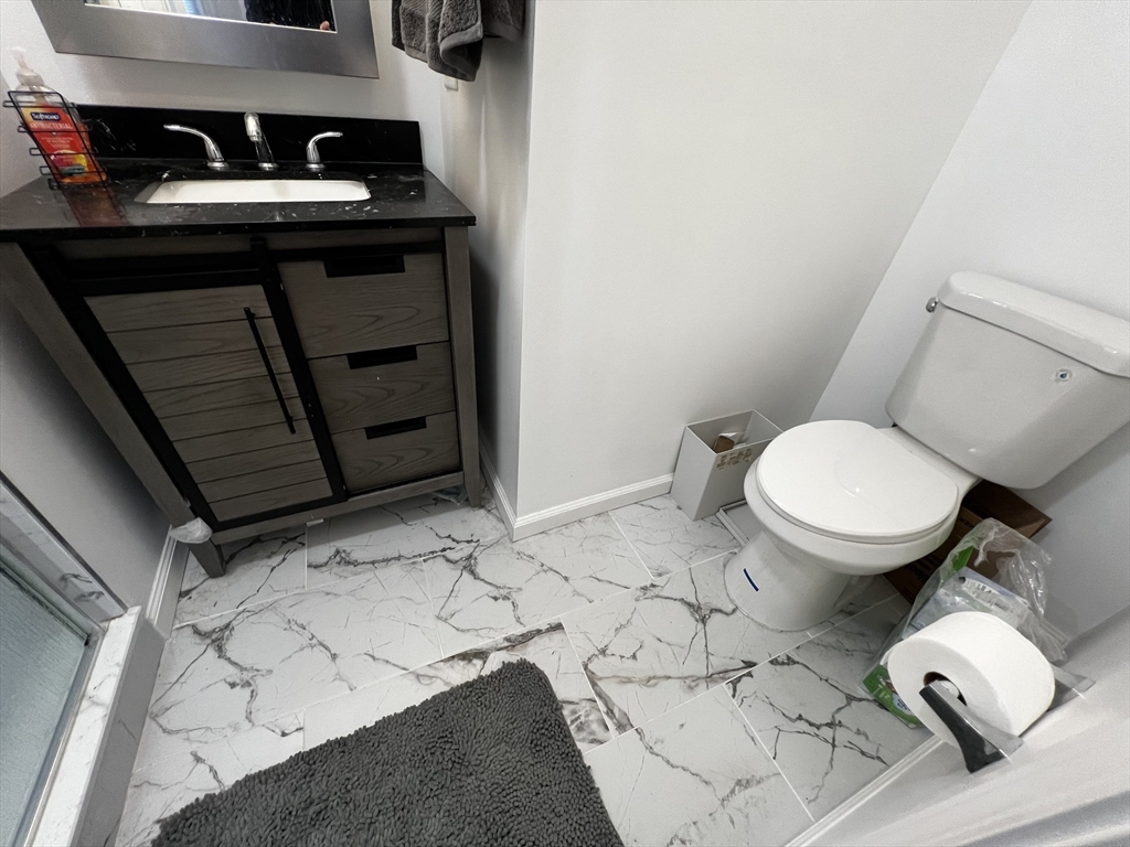 34 Cherokee St, Mission Hill