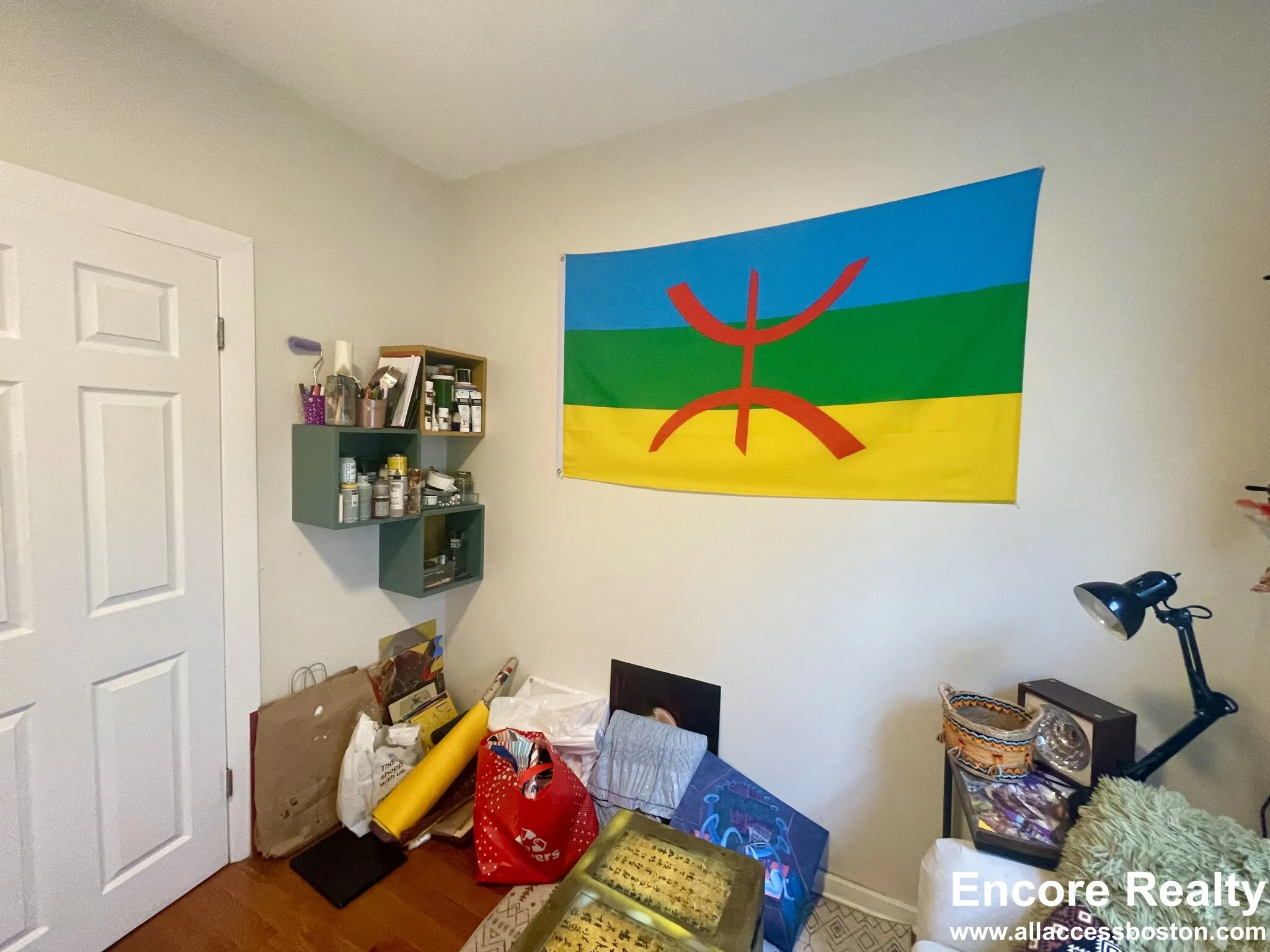 75 Putnam St, Eagle Hill