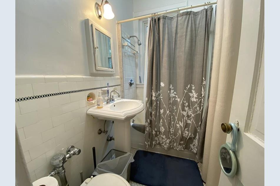 73 Martin St, Neighborhood Nine