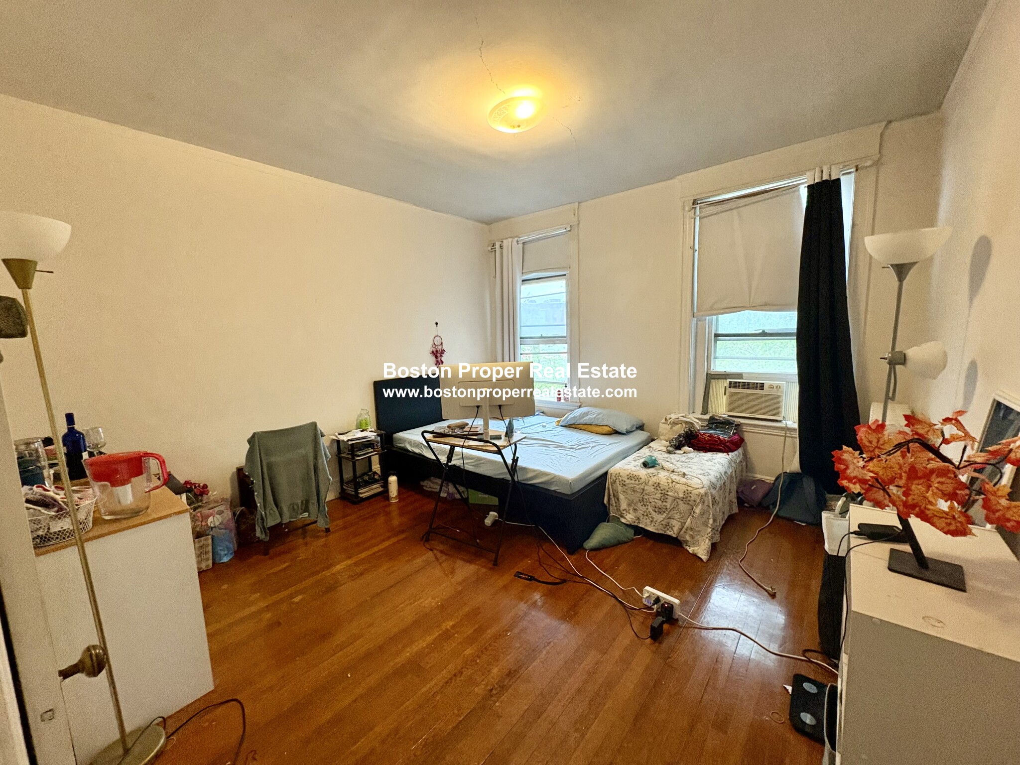 1911 Beacon St, Brookline