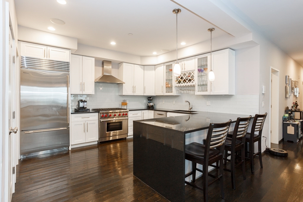 350 West Broadway, South Boston