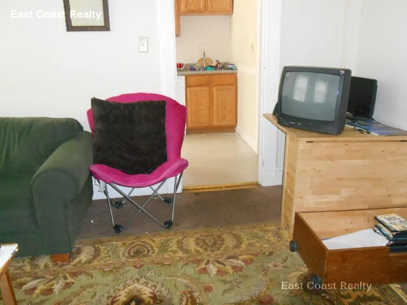 81 Empire St, Allston