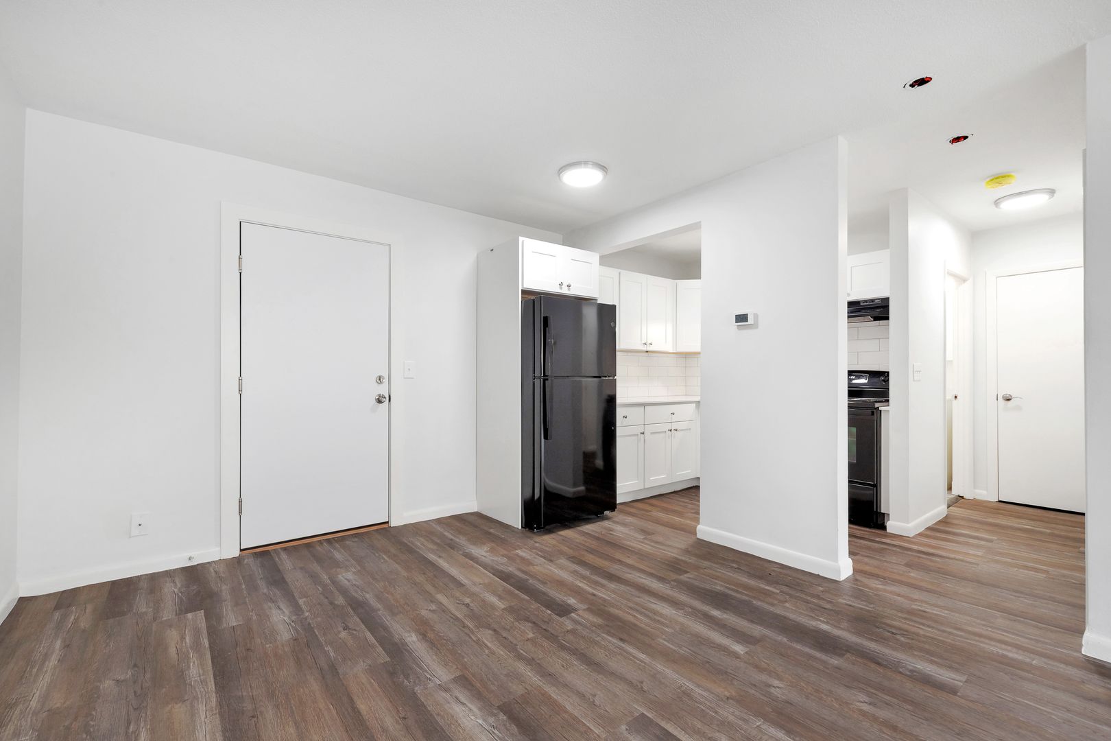 1045 River St, Hyde Park