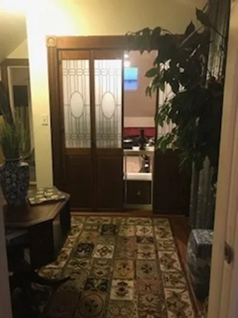 1899 Hyde Park Ave, Hyde Park