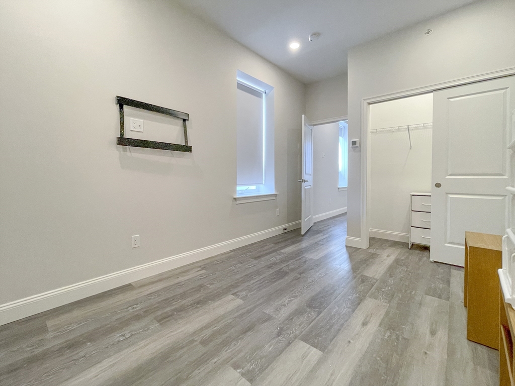 5 Fremont St, Winthrop