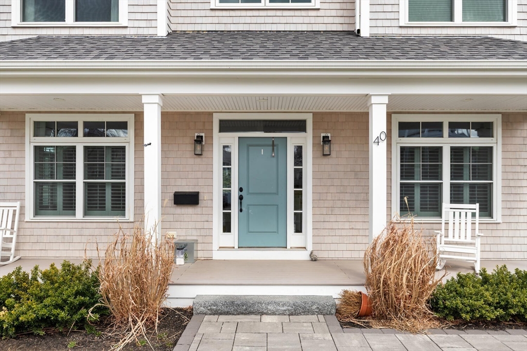 40 Foley Beach Rd, Hingham