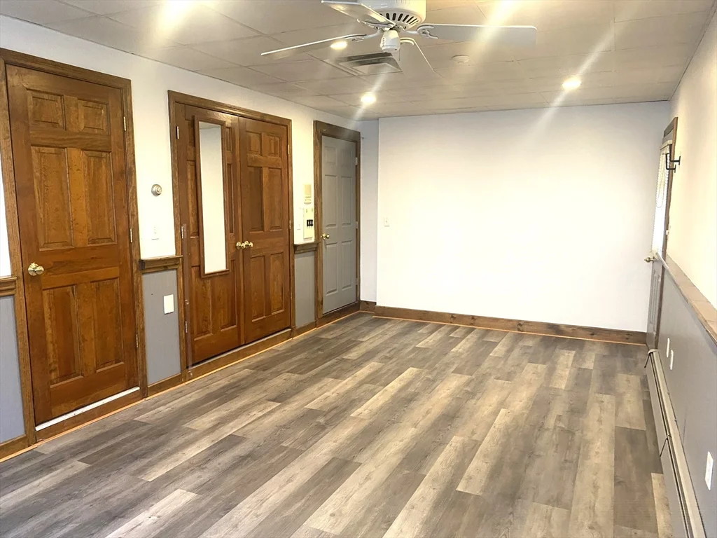 124 Gardiner Rd, Quincy