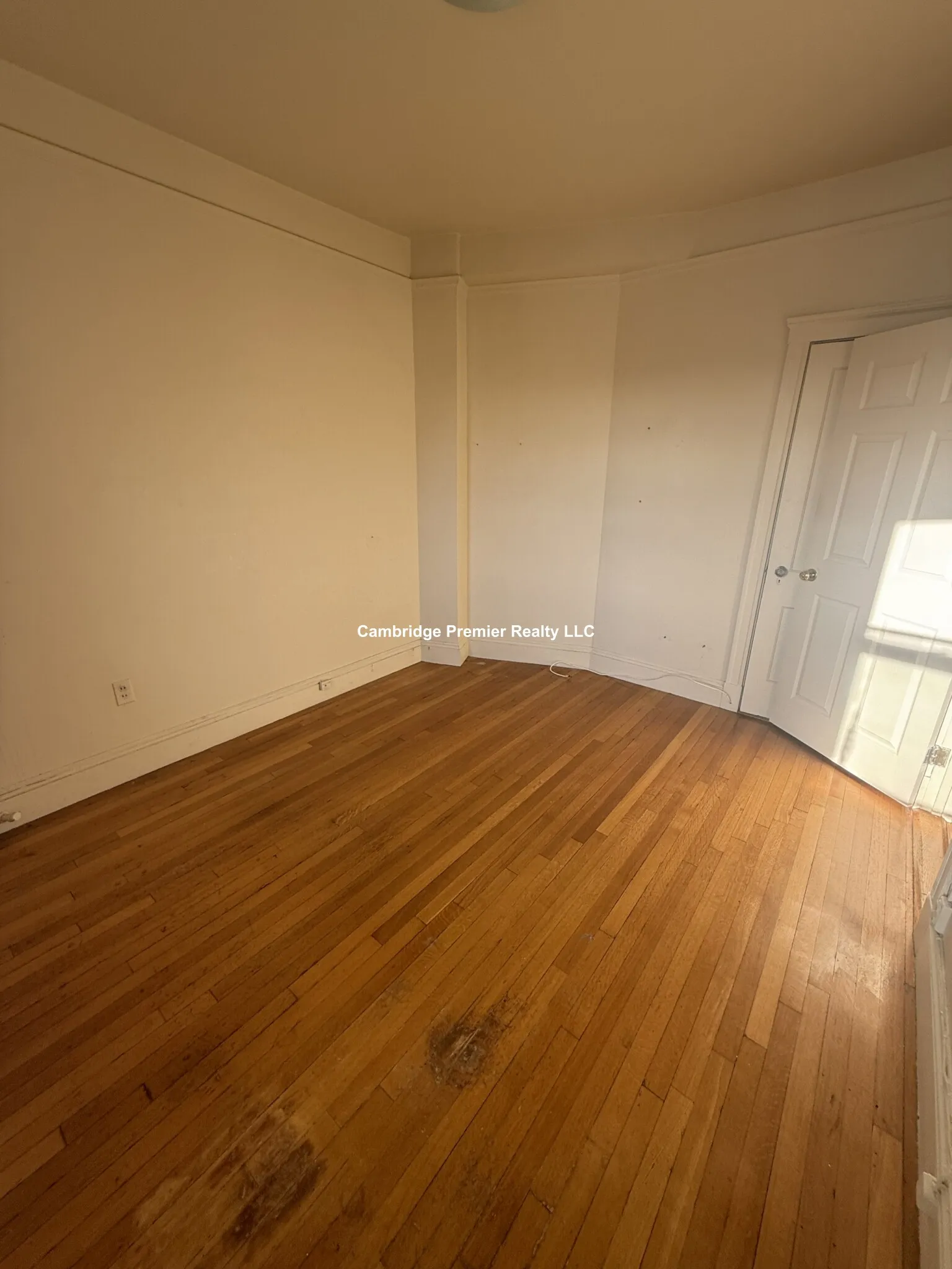 19 Garden St, Neighborhood Nine