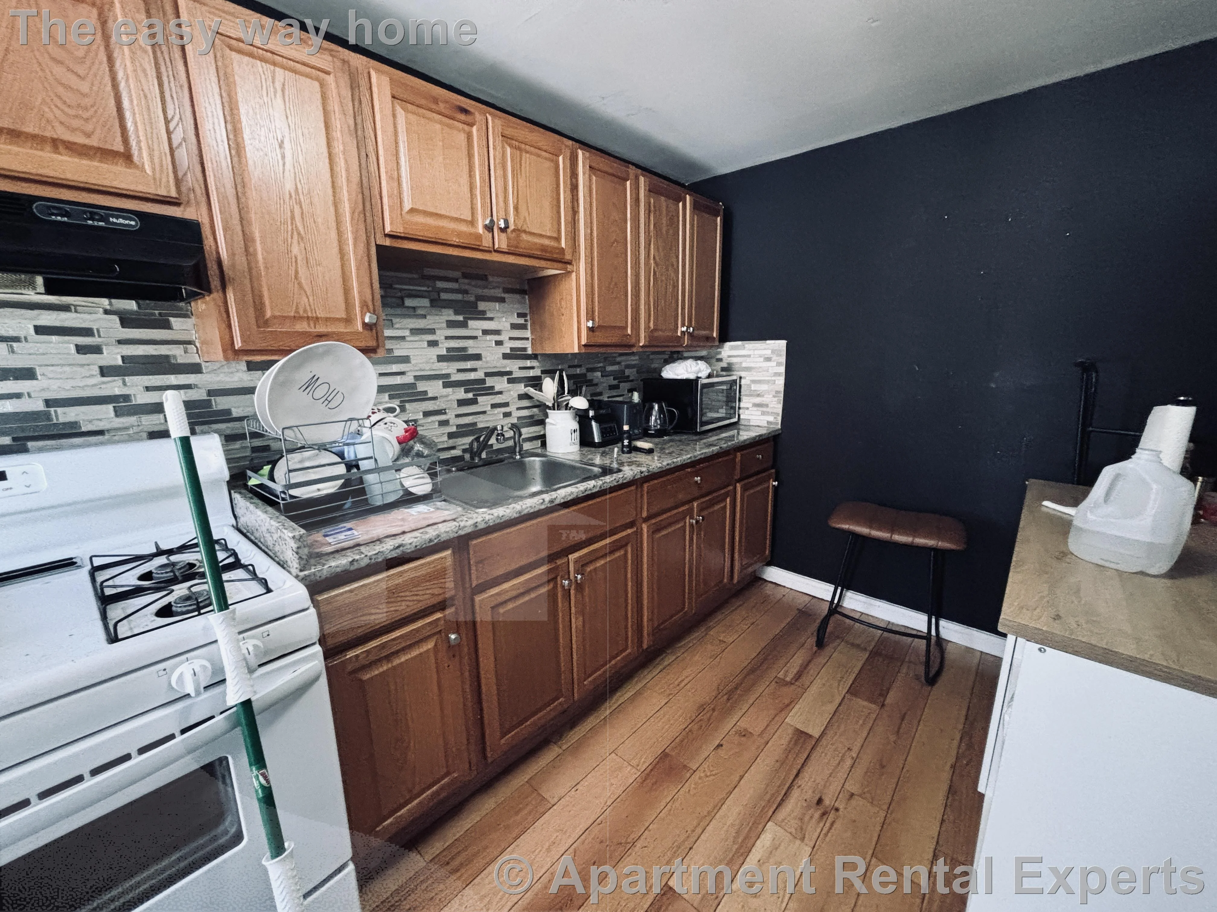 509 Medford St, Magoun Square