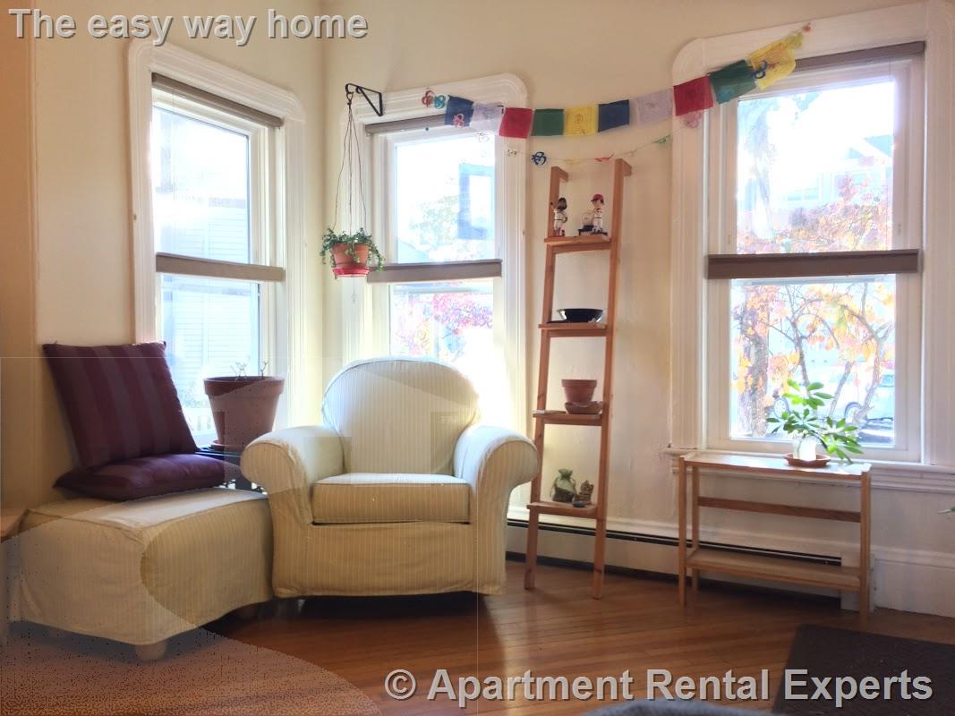 45 Kingston St, Davis Square