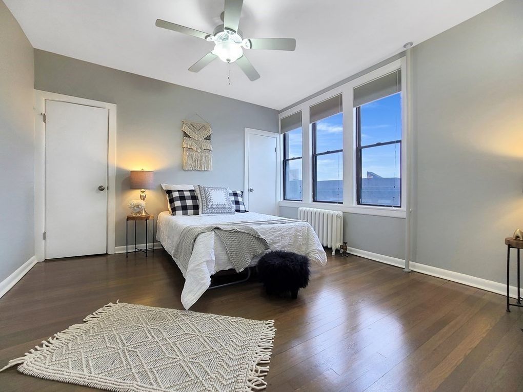 26 Commonwealth Ter, Brighton