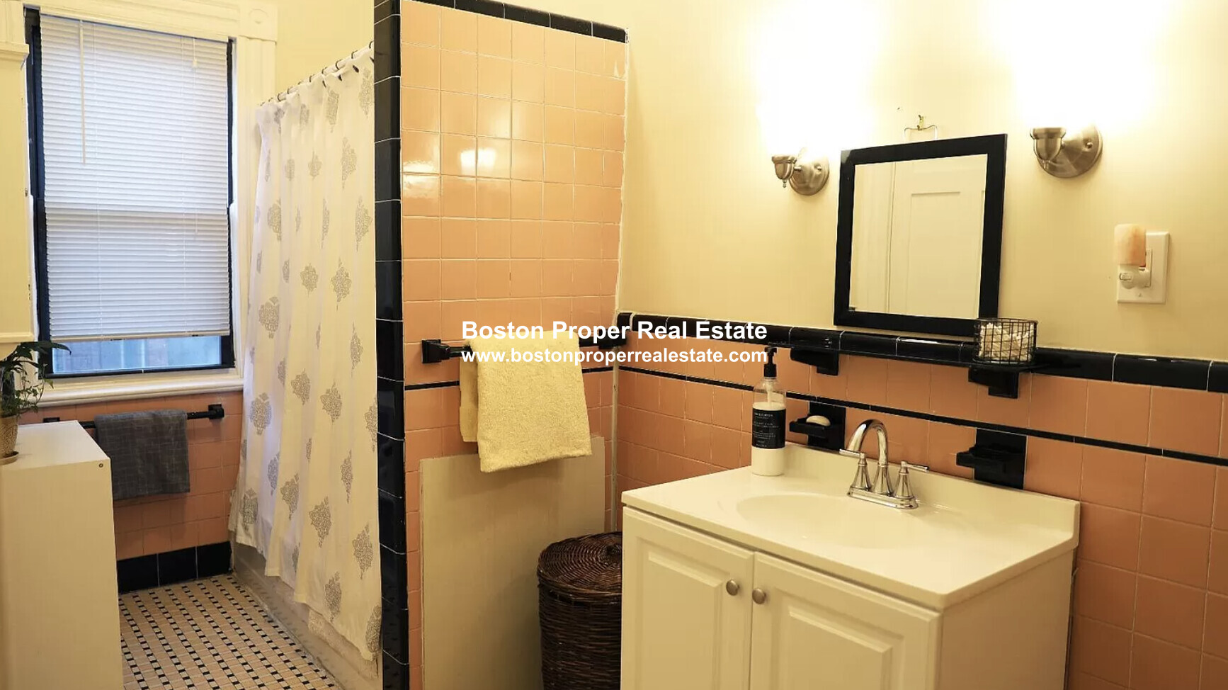 337 Beacon St, Back Bay