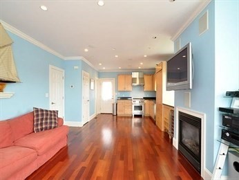 192 Walnut St, Dorchester