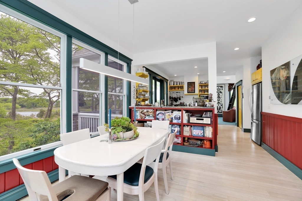 17 Bourne Point Rd, Wareham