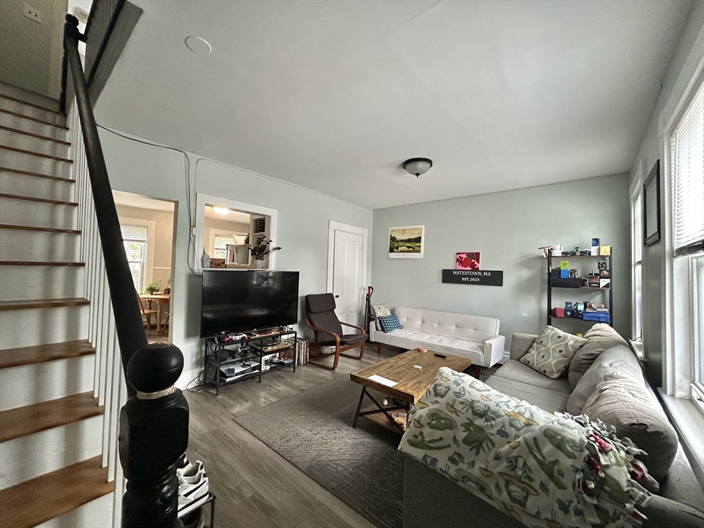 4 Swetts Ct, Watertown