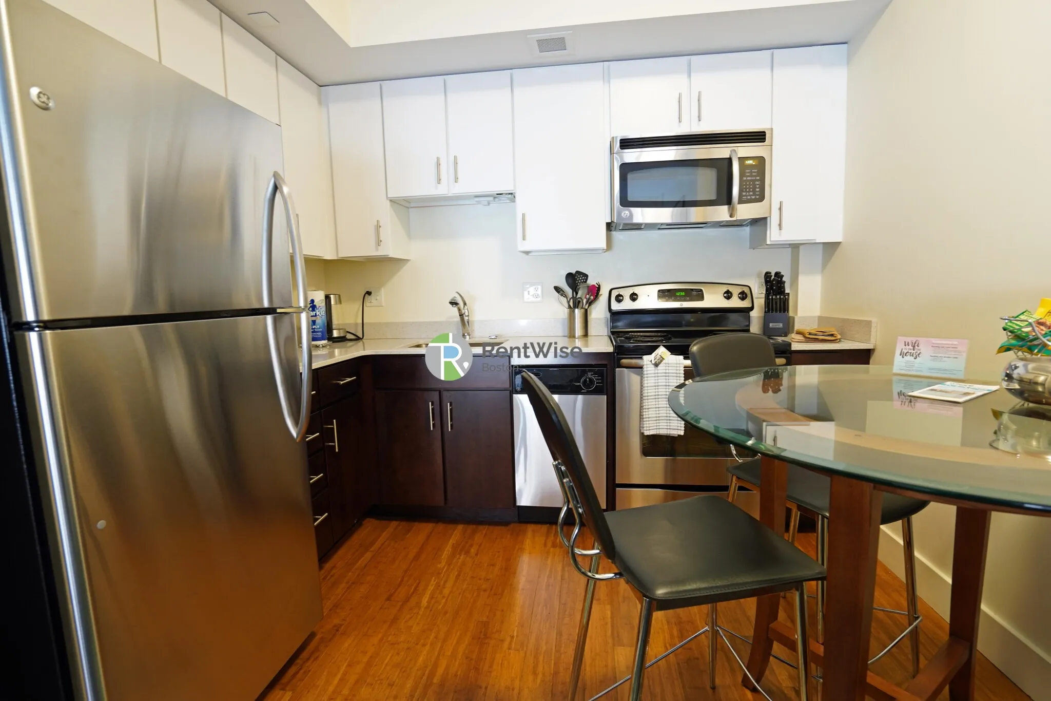 8 Winter St, Downtown