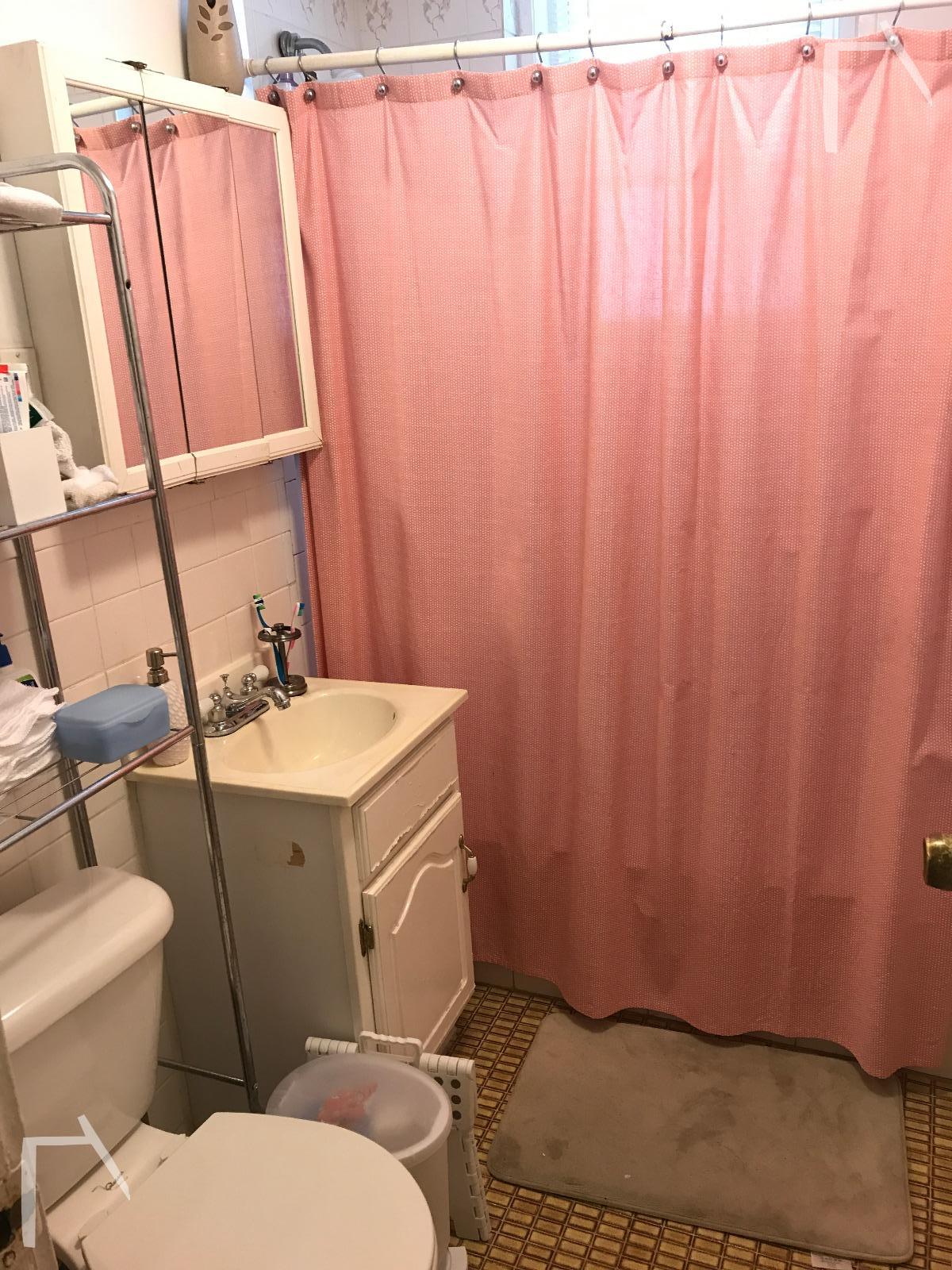 45 Ashford St, Allston