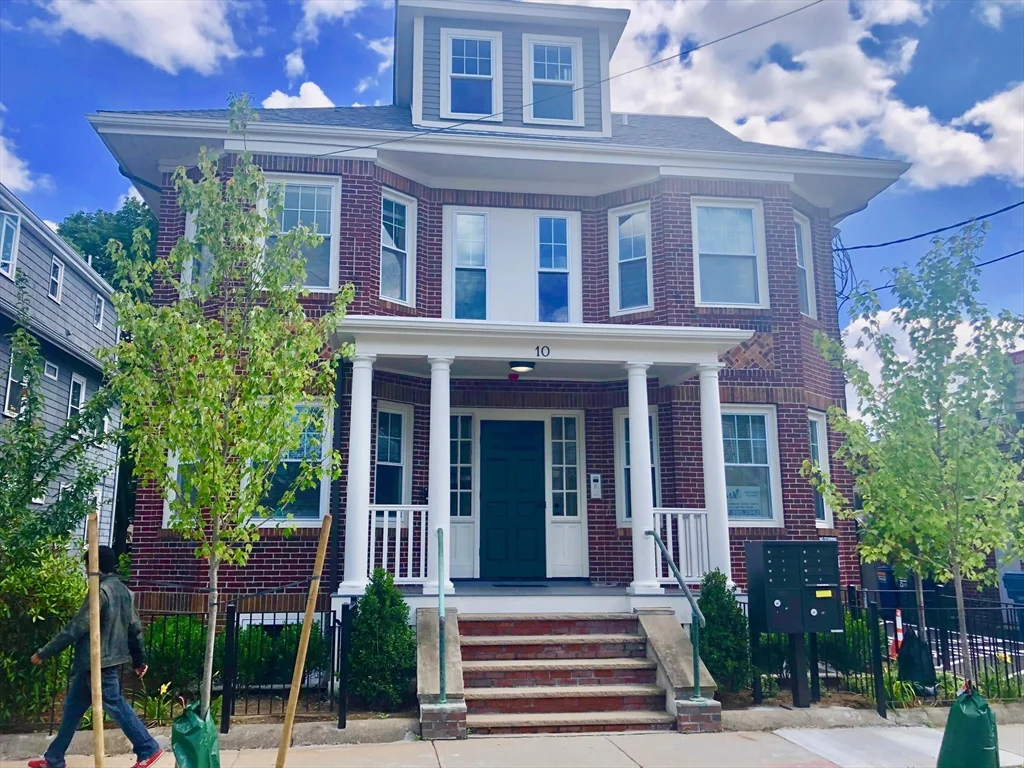 10 Dover, North Cambridge