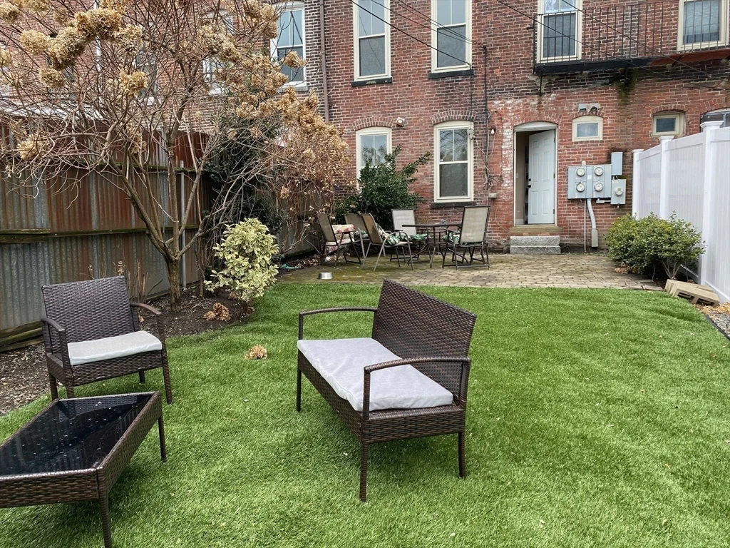 92 Pleasant St, Dorchester