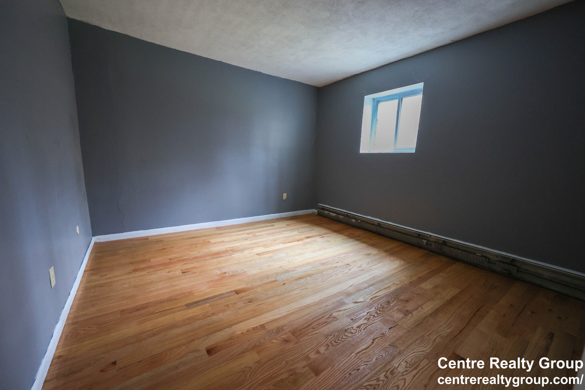 35 Westgate Rd, Chestnut Hill