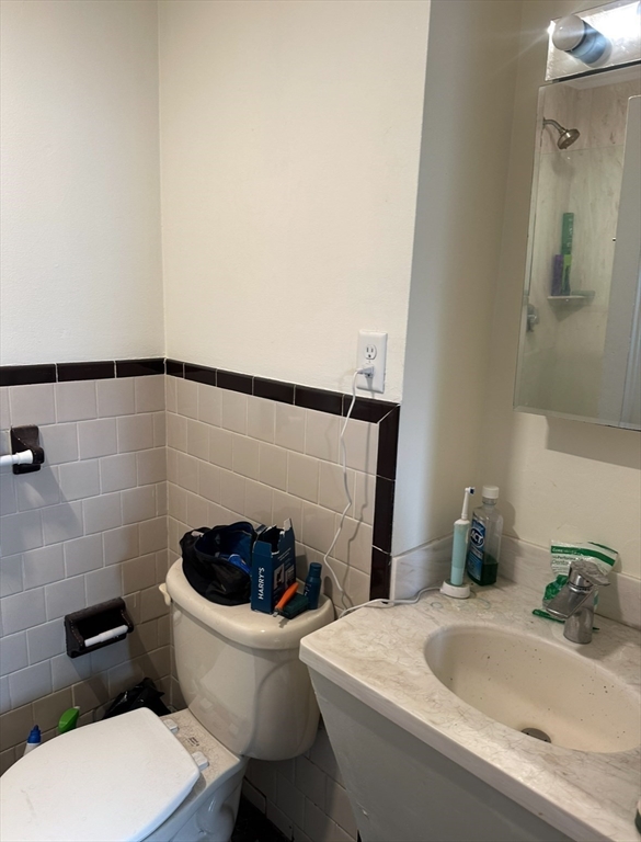 519 Massachusetts Ave, Roxbury