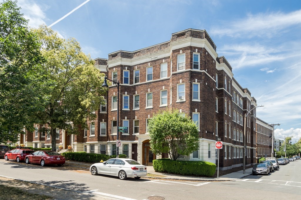 1625 Commonwealth Ave, Brighton