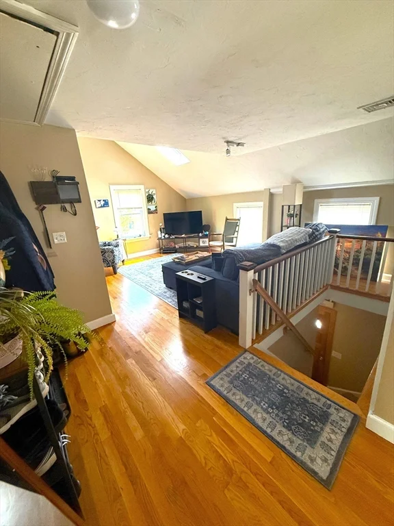 6 Skillings, Winchester