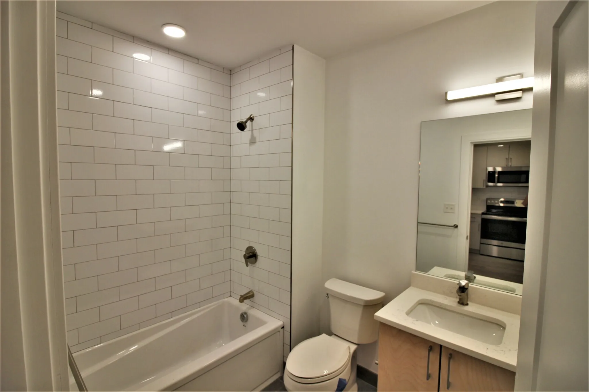 1 Newcomb St, Roxbury