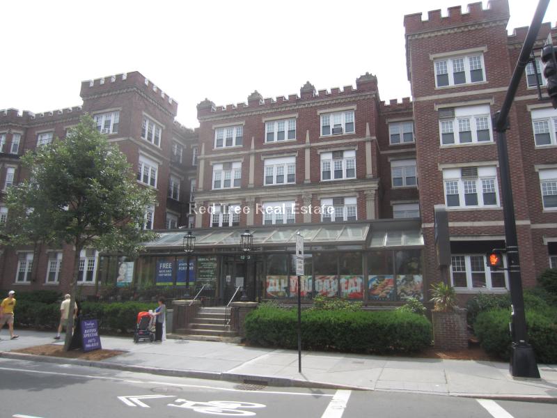 1223 Beacon St, Brookline