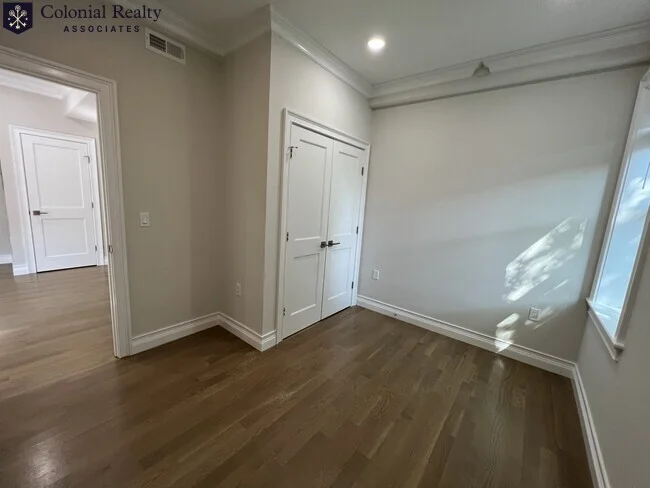 25 Mount Hood Rd, Brighton