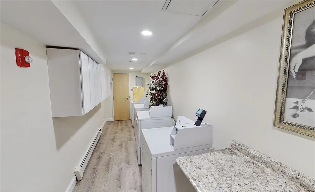 9 Anderson, Beacon Hill