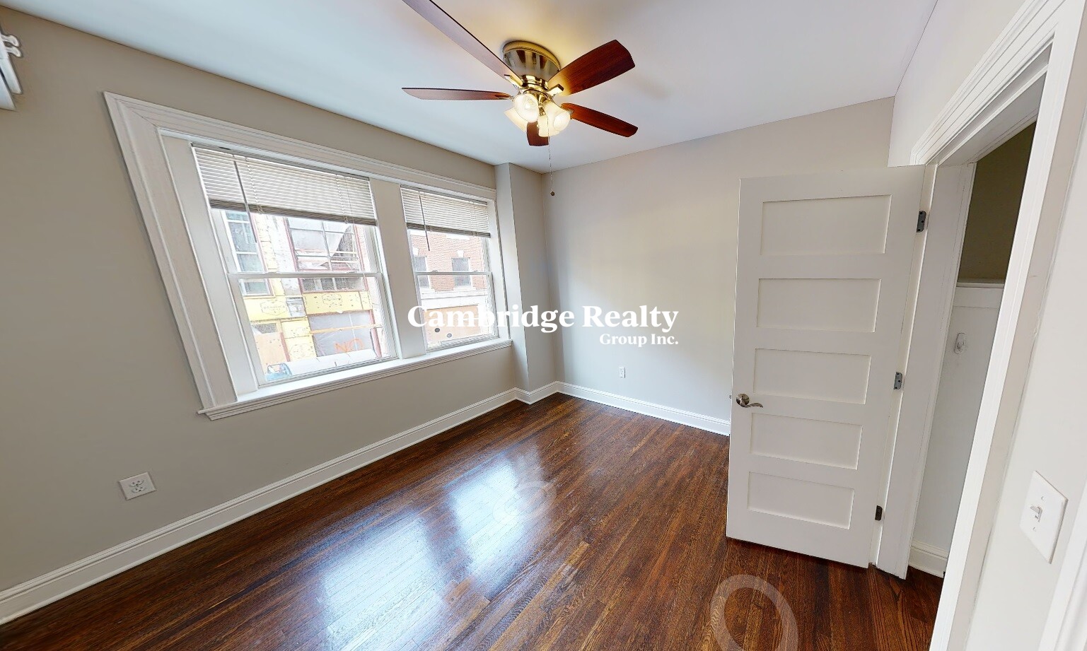 20 John F Kennedy St, Riverside