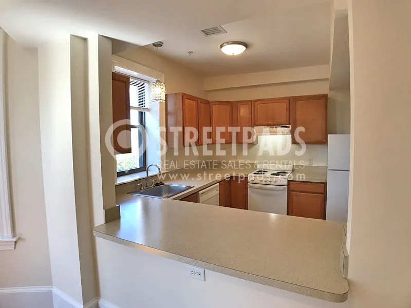 881 Massachusetts Ave, Central Square